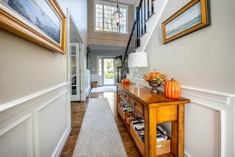 115 Main St, Cotuit, MA 02635 photo 7