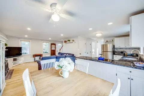 23 Kimberly Way, Cotuit, MA 02635 photo 9