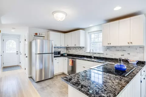 23 Kimberly Way, Cotuit, MA 02635 photo 11