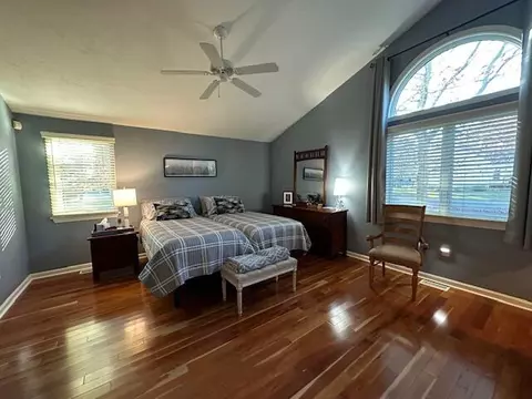 Bedroom - 12 Chippers Ln, Mashpee, MA 02649 photo 3 of 4