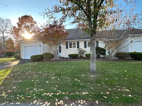 Exterior - 12 Chippers Ln, Mashpee, MA 02649 photo 6 of 9