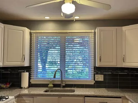 Kitchen - 12 Chippers Ln, Mashpee, MA 02649 photo 4 of 4