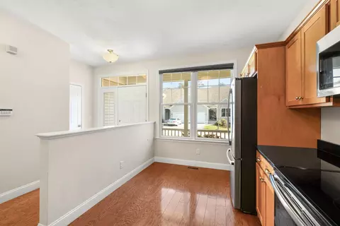 6 Stony Brook Dr, Mashpee, MA 02649 photo 8