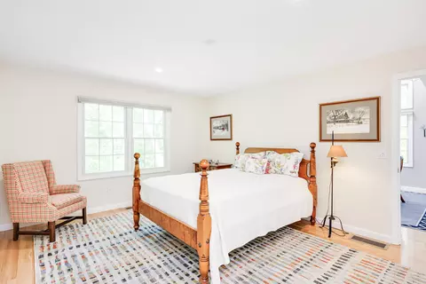 Bedroom - 18 Gold Leaf Ln, Mashpee, MA 02649 photo 1 of 4
