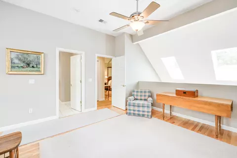 Entry Way - 18 Gold Leaf Ln, Mashpee, MA 02649 photo 7 of 10