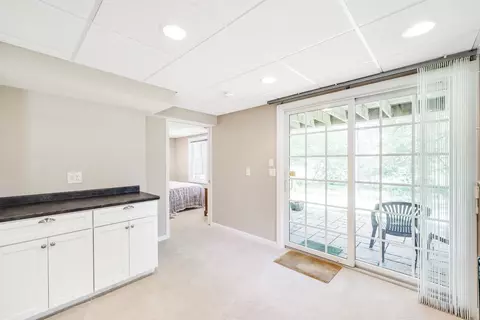 Entry Way - 18 Gold Leaf Ln, Mashpee, MA 02649 photo 10 of 10