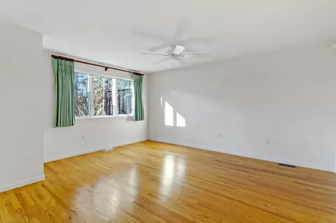 19 Executive Dr, Mashpee, MA 02649 photo 17