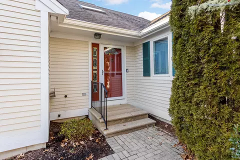 19 Executive Dr, Mashpee, MA 02649 photo 30