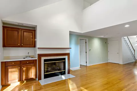 19 Executive Dr, Mashpee, MA 02649 photo 9