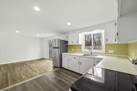 67 Thoreau Dr, Centerville, MA 02632 photo 13