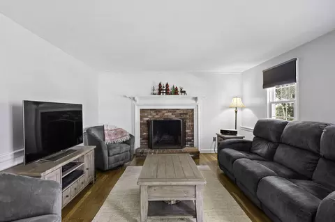 288 Arrowhead Dr, Hyannis, MA 02601 photo 8