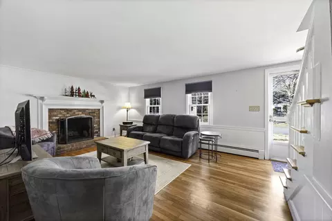 288 Arrowhead Dr, Hyannis, MA 02601 photo 9