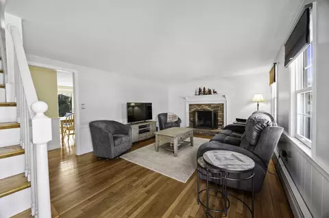 288 Arrowhead Dr, Hyannis, MA 02601 photo 6
