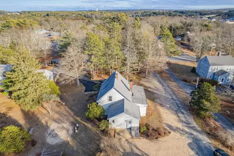 29 Head Of The Bay Rd, Buzzards Bay, MA 02532 photo 2