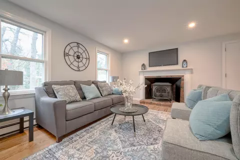 7 Juniper Dr, Mashpee, MA 02649 photo 9