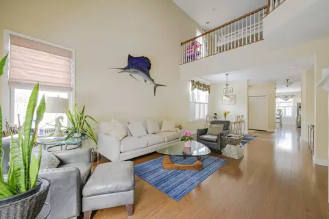 Living - 110 Grey Hawk Dr, Mashpee, MA 02649 photo 3 of 6