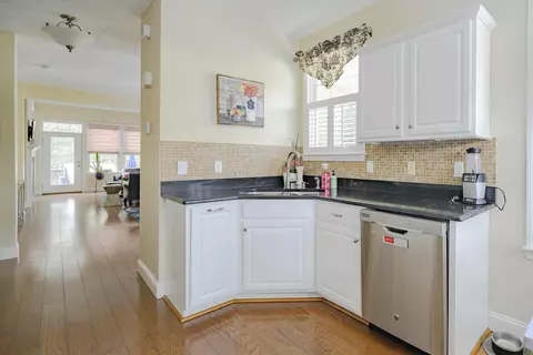 Kitchen - 110 Grey Hawk Dr, Mashpee, MA 02649 photo 3 of 6