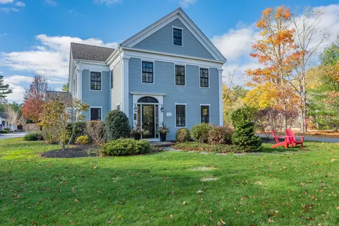 Exterior - 671 Main St, Cotuit, MA 02635 photo 1 of 4