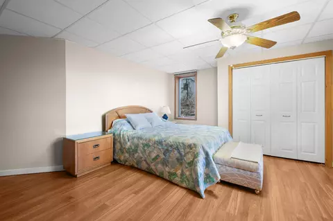 Bedroom - 84 Overlook Cir, Waquoit, MA 02536 photo 7 of 8