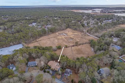 View/Area - 84 Overlook Cir, Waquoit, MA 02536 photo 5 of 8