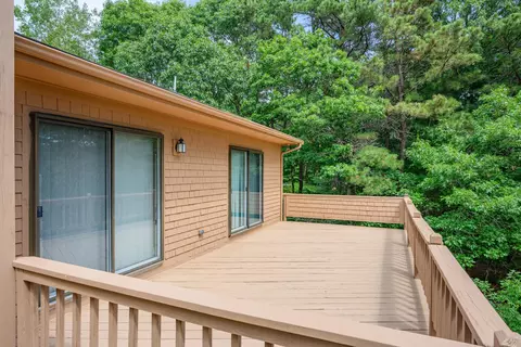 Exterior - 84 Overlook Cir, Waquoit, MA 02536 photo 9 of 11