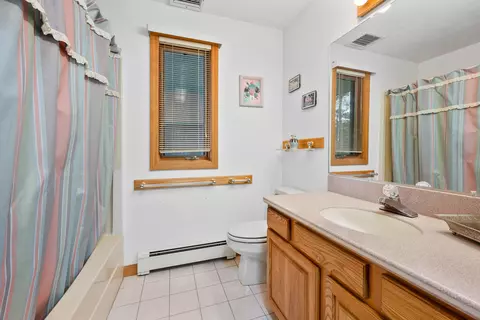 Bath - 84 Overlook Cir, Waquoit, MA 02536 photo 1 of 4