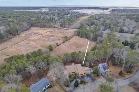 View/Area - 84 Overlook Cir, Waquoit, MA 02536 photo 4 of 8