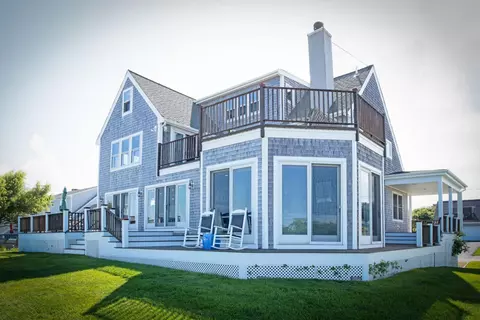 84 Hiram Pond Rd, Dennis, MA 02638
