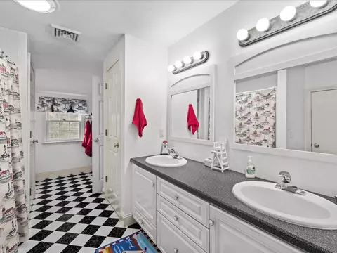203 Cotuit Bay Dr, Cotuit, MA 02635 photo 30