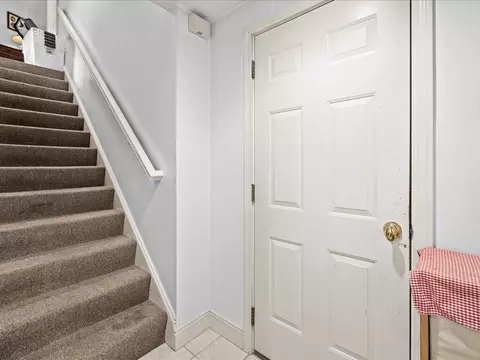 203 Cotuit Bay Dr, Cotuit, MA 02635 photo 14