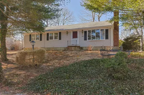 105 Annable Point Rd, Centerville, MA 02632 photo 1