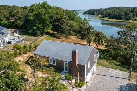 552 Orleans Rd, North Chatham, MA 02650