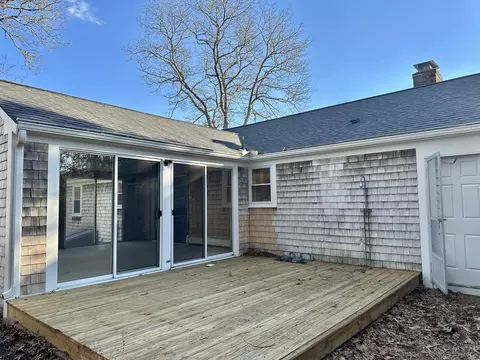 54 Chappaquiddick Rd, Centerville, MA 02632 photo 2