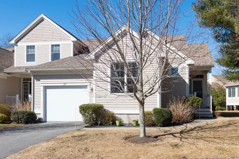 27 Grey Hawk Dr, Mashpee, MA 02649 photo 1