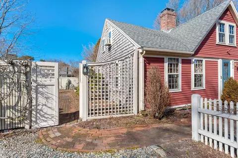303 Phinneys Ln, Centerville, MA 02632 photo 41