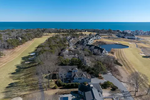 View/Area - 236 Glenneagle Dr, Mashpee, MA 02649 photo 9 of 13