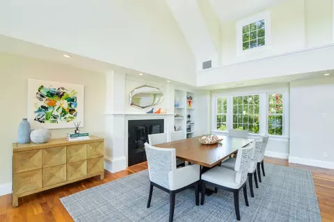 Dining - 71 Sand Pt, Osterville, MA 02655 photo 2 of 4