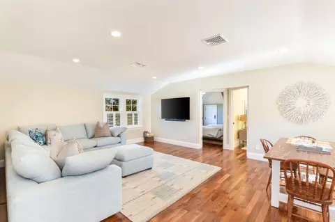 Living - 71 Sand Pt, Osterville, MA 02655 photo 4 of 4