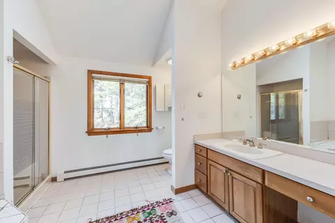 Bath - 65 Massasoit Rd, Wellfleet, MA 02667 photo 4 of 6