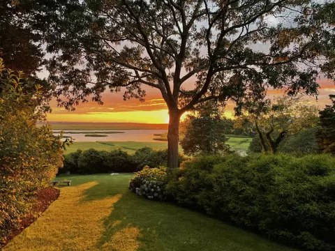 Exterior - 11 Sheperds Way, Barnstable, MA 02630 photo 3 of 19