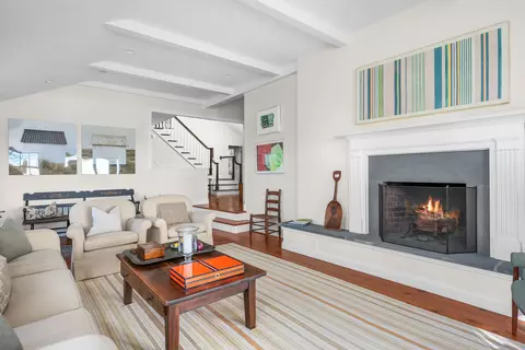 Living - 11 Sheperds Way, Barnstable, MA 02630 photo 4 of 6