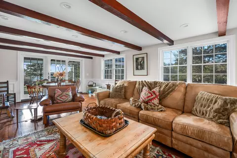 Living - 11 Sheperds Way, Barnstable, MA 02630 photo 6 of 6