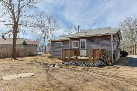 50 St Margarets St, Buzzards Bay, MA 02532 photo 23
