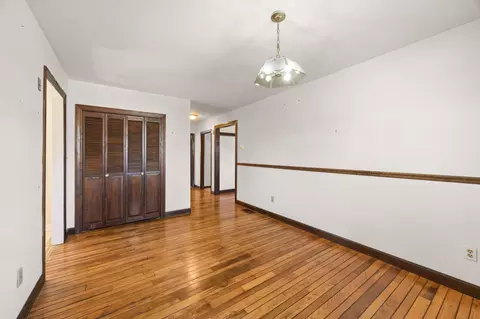 50 St Margarets St, Buzzards Bay, MA 02532 photo 11