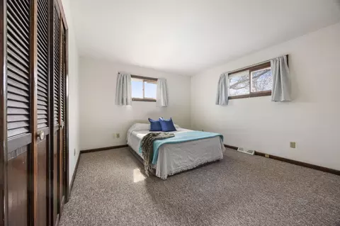 50 St Margarets St, Buzzards Bay, MA 02532 photo 16
