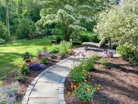 Exterior - 108 Main St, Cotuit, MA 02635 photo 7 of 25