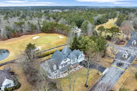 326 Willowbend Dr, Mashpee, MA 02649 photo 5