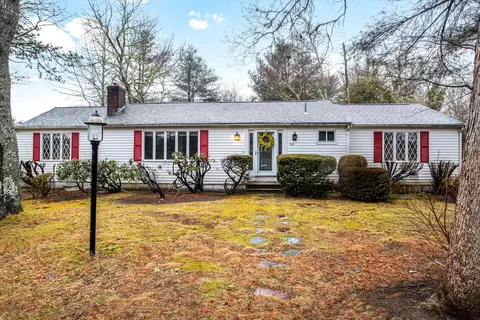 189 Guildford St, Centerville, MA 02632 photo 1