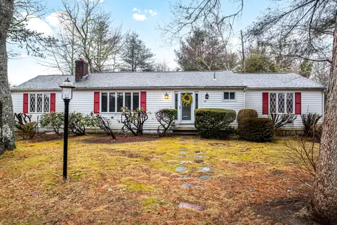 189 Guildford St, Centerville, MA 02632 photo 2