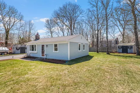7 Somerset Rd, Mashpee, MA 02649 photo 3